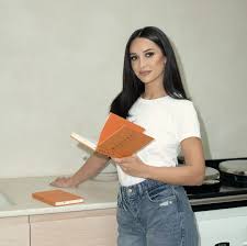 Roxie Nafousi